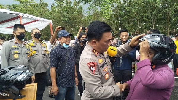 Ratusan Parbetor Datangi Mapolda Sumut, Ini Tujuannya