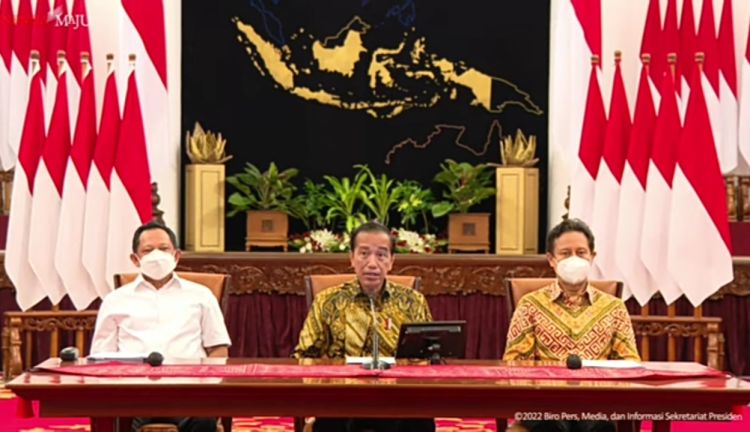 Presiden Jokowi Resmi Cabut Kebijakan PPKM
