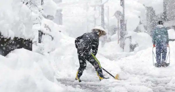 17 Orang Tewas dan Puluhan Luka-Luka Akibat Salju Tebal di Jepang