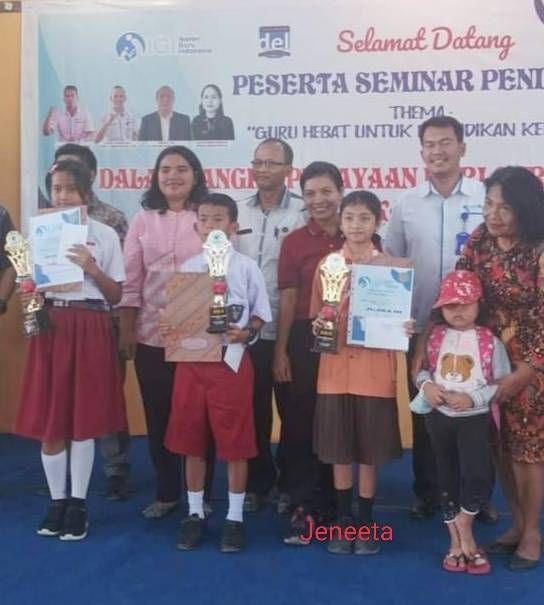 Banjir Pujian, Anak SD di Toba Menang Lomba Pidato Bahasa Inggris