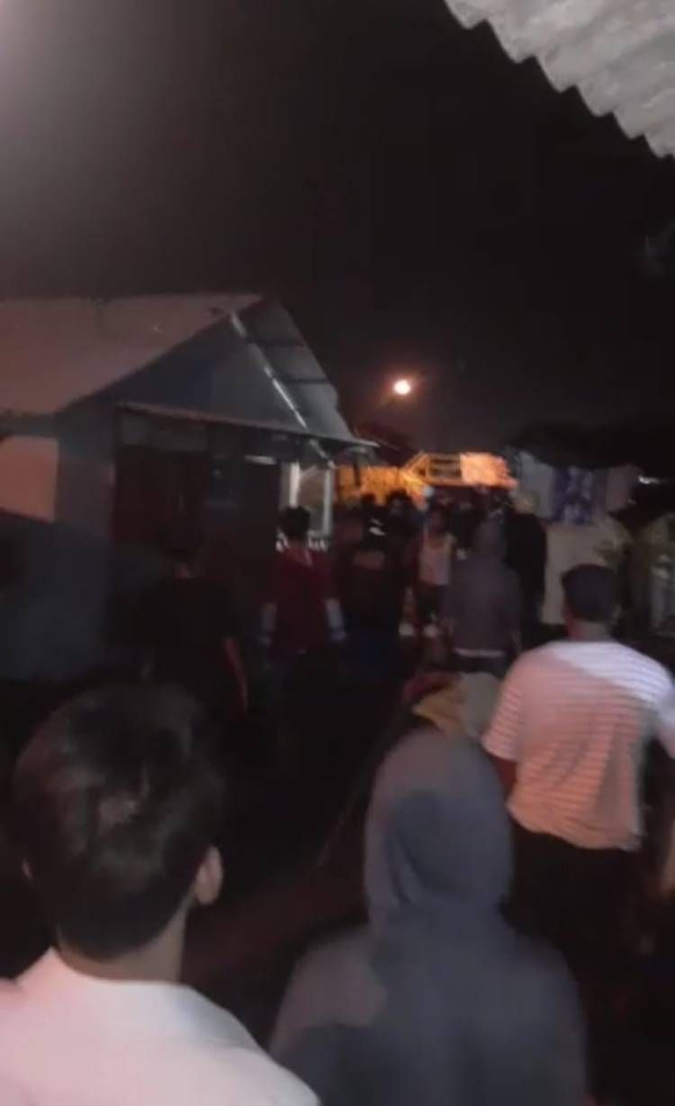'Barang Haram' Picu bentrok di Belawan Malam Natal, Gapura Dirusak Pos Kamling Dibakar