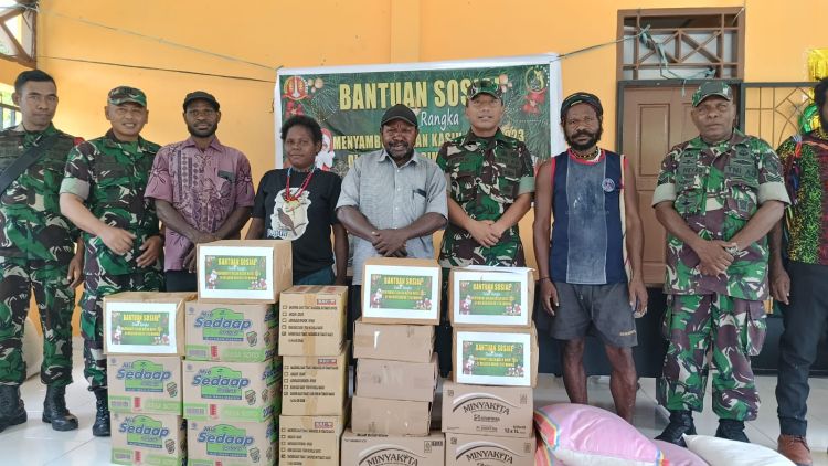 Kodim 1710/Mimika Kembali Bagikan Sembako Kepada Warga Binaan Jelang Perayaan Natal 2023