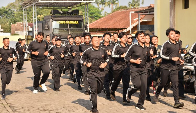 Menjelang Pemilu 2024, Polres Wonosobo Tingkatkan Kemampuan Pleton Dalmas