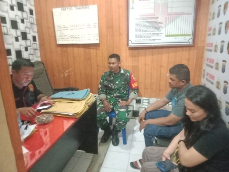 Oknum Kapos Basarnas TBA Digerebek Warga Berduaan dengan Wanita lain