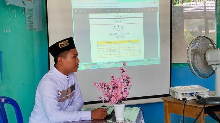Sering Berikan Khutbah Jumat, Ternyata Anggota Polisi Berpangkat Bripda