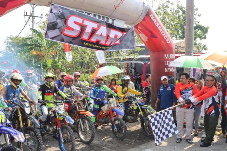 Jaga Situasi Kondusif Jelang Pemilu, Polres Demak Gelar Trabas Kamtibmas Sekaligus Baksos