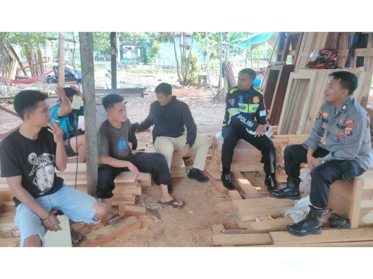 Dengarkan Keluh Kesah Warga Masyarakat, Polres Sukamara Rutin Laksanakan Giat Minggu Kasih