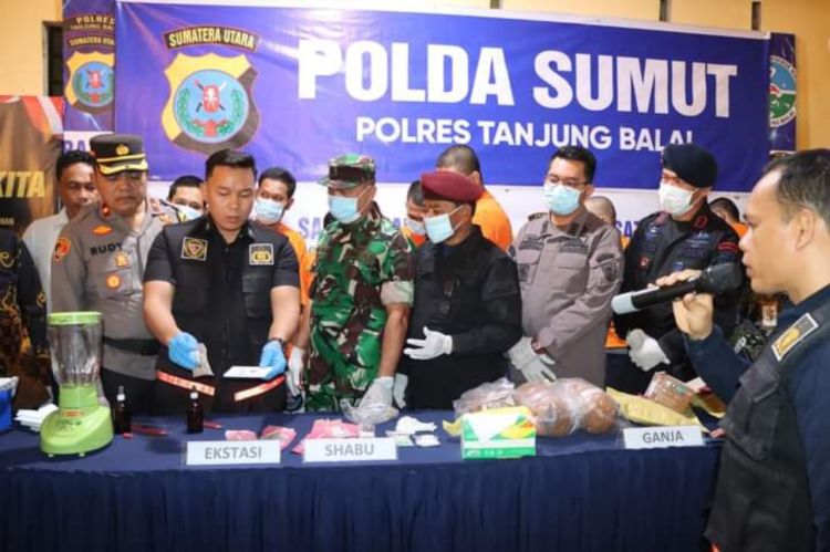 Polres Tanjung Balai Musnahkan Narkotika Hasil Tangkapan