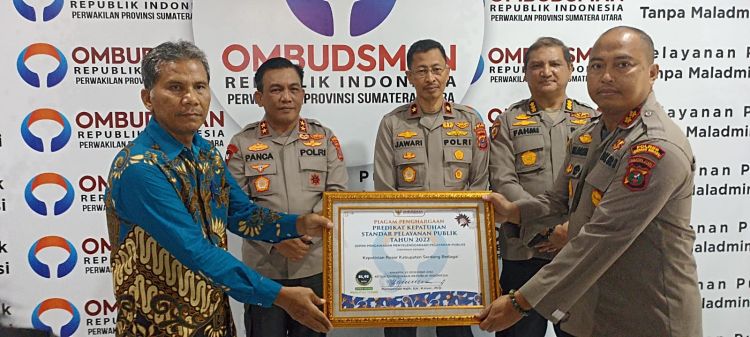 Momen Kapolres se Jajaran Polda Sumut Dapat Zona Hijau Pelayanan Publik
