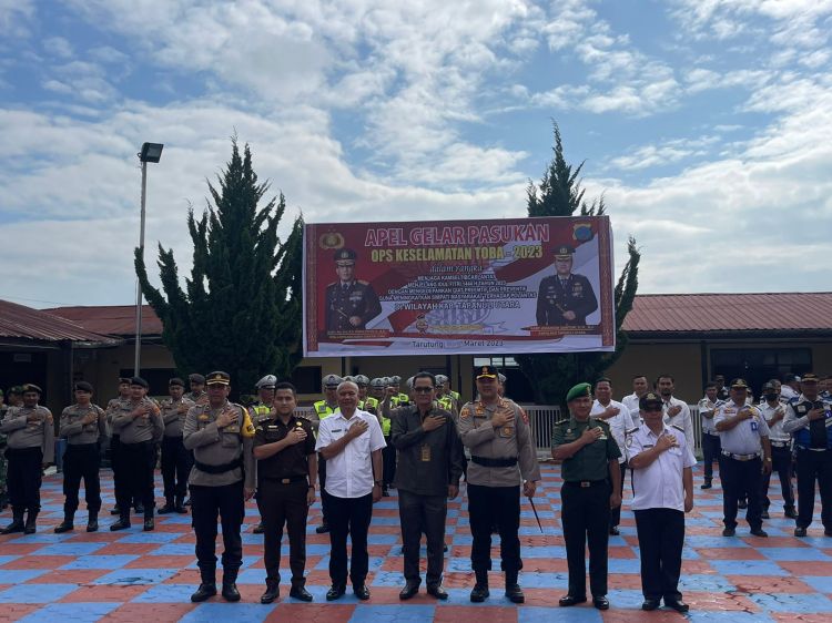 Polres Tapanuli Utara Gelar Pasukan Operasi Keselamatan Toba 2023