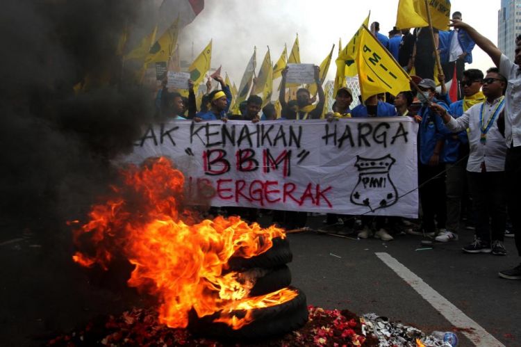 Mahasiswa Bergerak Tolak Kenaikan BBM