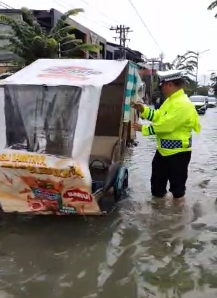 Waspada Banjir Kota Medan, Tinggi Curah Hujan Hingga 2023